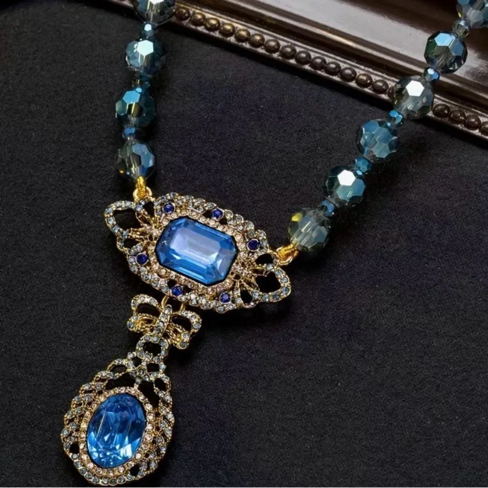 💙 NEW Elegant Blue Glass Beaded Necklace & Pendant with Crystal Accents 💙
